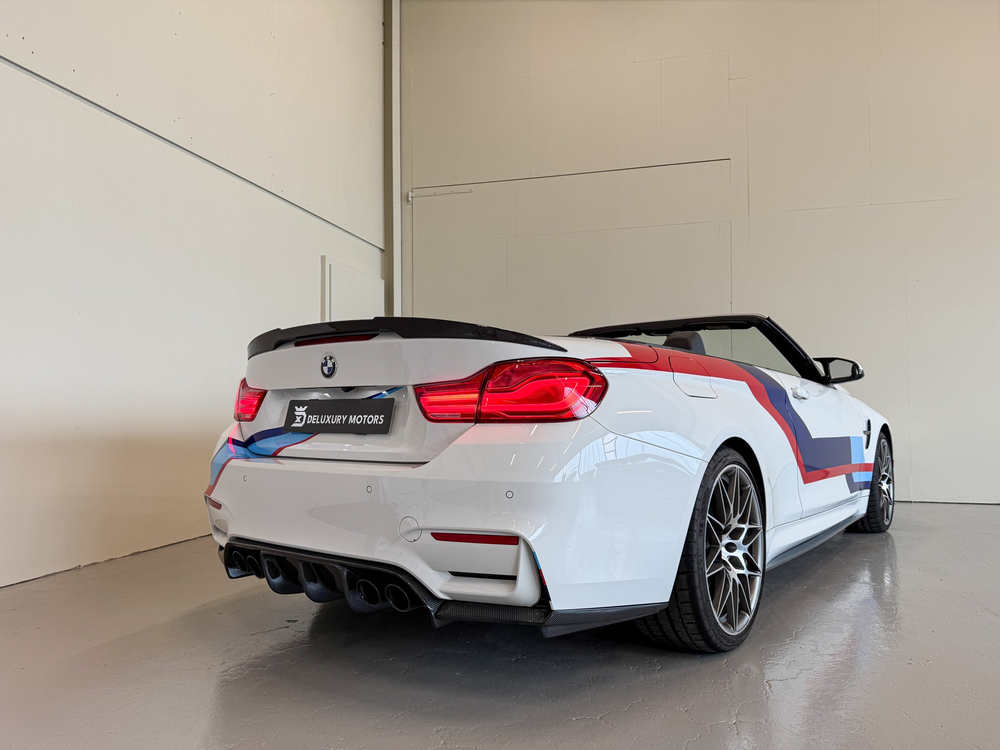 BMW M4 F83 Carbon Kit - Deluxury Motors