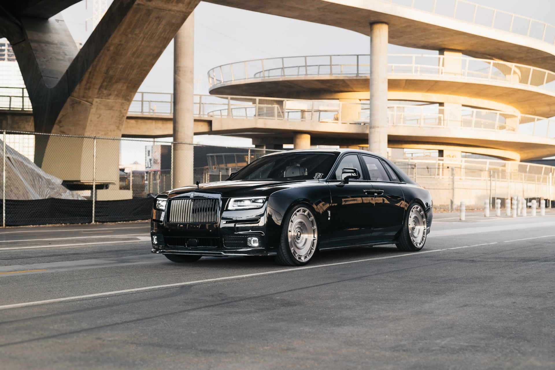 URBAN Rolls Royce Ghost Body Package + Felgen