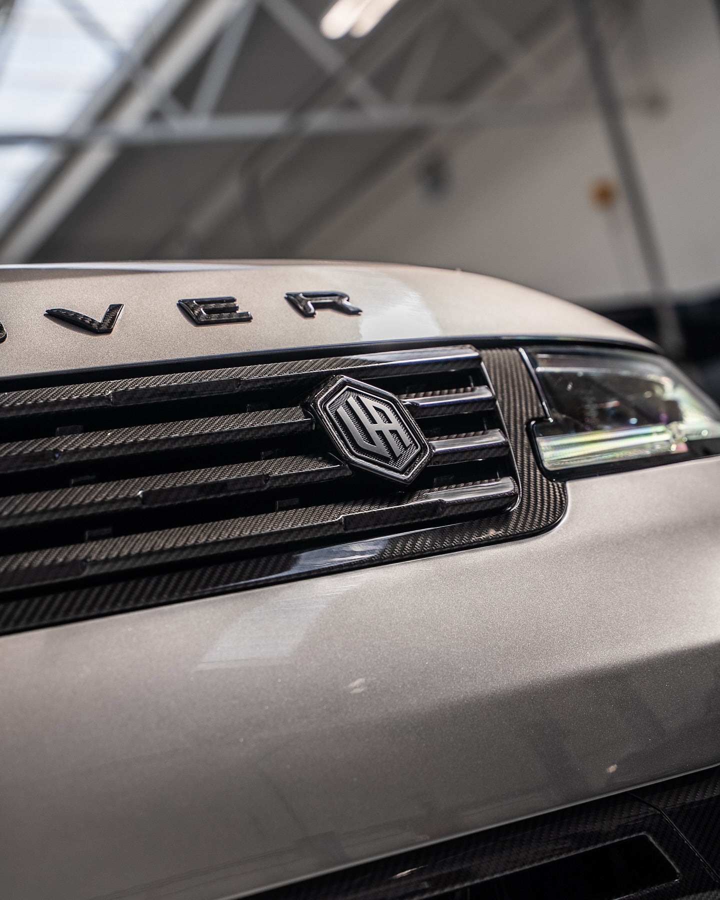 Range Rover Sport L461 Carbon Grille - URBAN