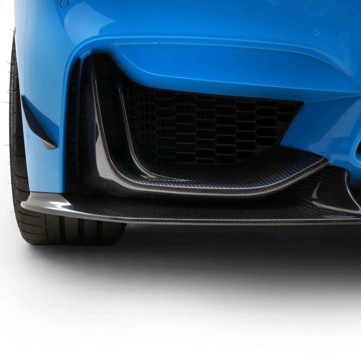 BMW M3/M4 F8X Frontspoilerlippe V1 Carbon - ADRO