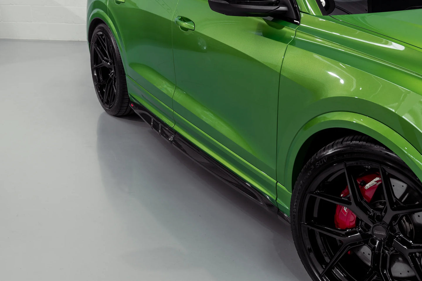 Urban Carbon Fibre Aero Kit for Audi RSQ8