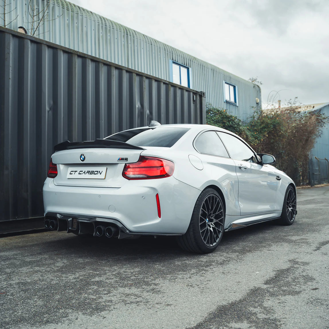 BMW M2 / M2 Competition (F87) Aggressiver Diffusor aus Carbon