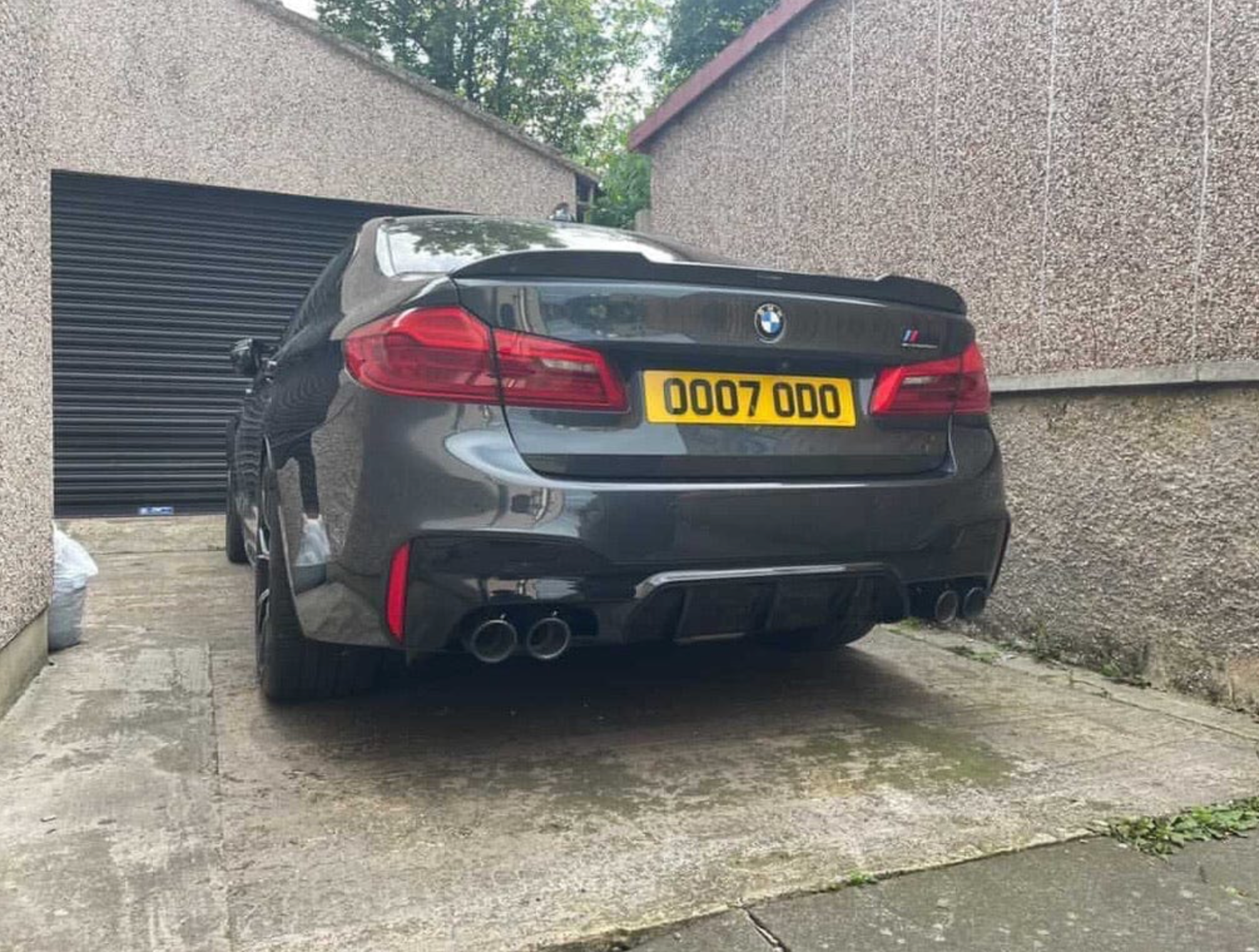 BMW M5 F90 Carbon Spoiler - CS Design