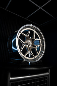 BMW M3/M4 G8x M-W 1.2 Two Piece 20"/21" - White Gold Felgen