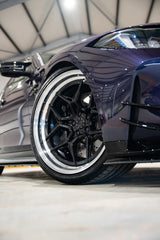 BMW M3/M4 G8x M-W 1.2 Two Piece 20"/21" - Gloss Black Felgen