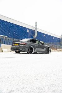 BMW M2 G87 M-W 1.2 Two Piece 20"/21" - Gloss Black Felgen