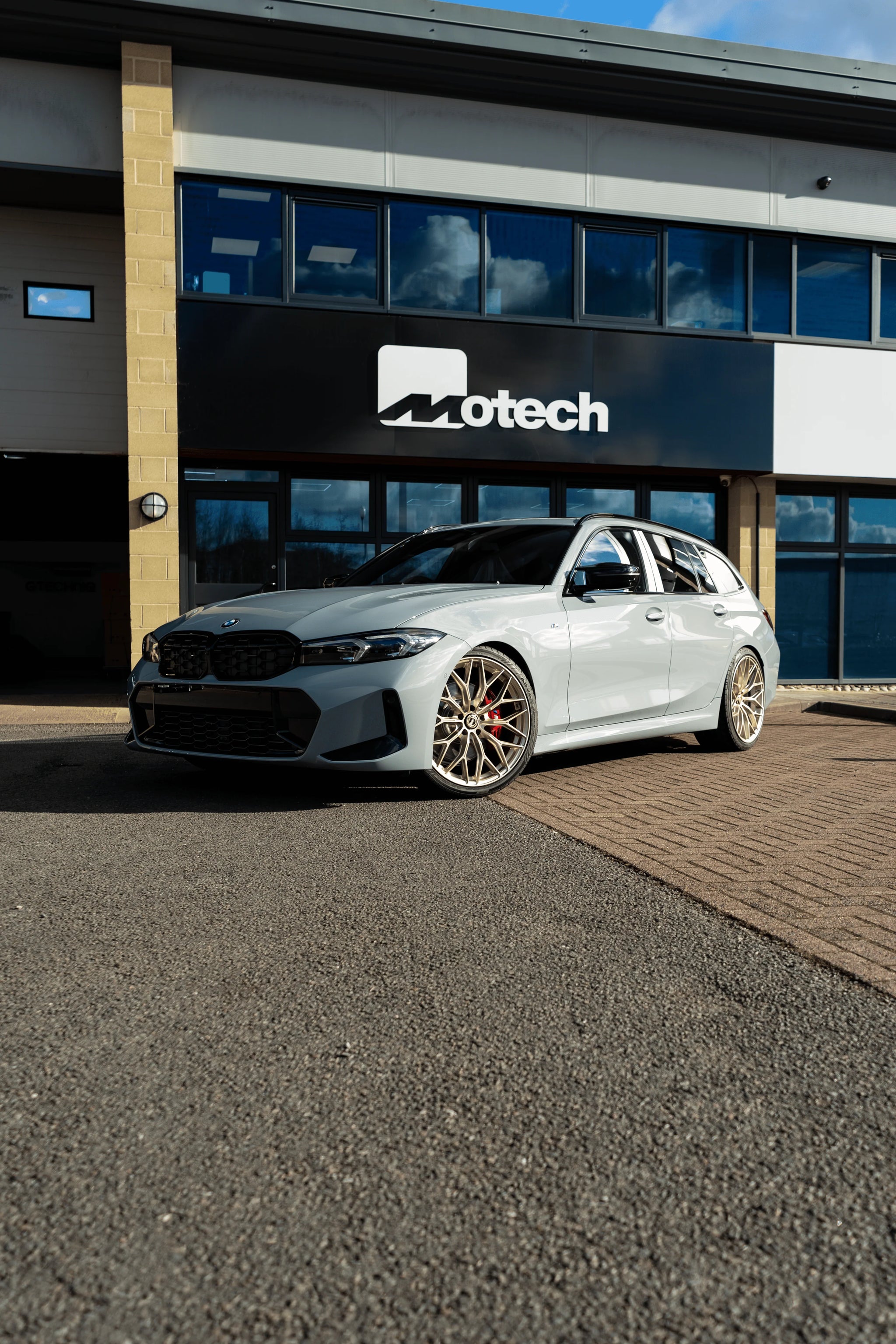 BMW 3 Series G20/G21  M-WX 20" - Frozen Gold Felgen