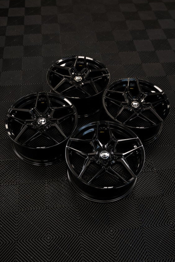 BMW 3er G20/G21  M-W1 19-20" - Gloss Black Felgen