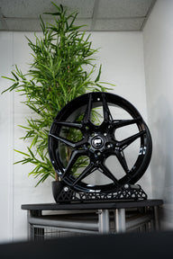 BMW 4er G22/G23/G26 M-W1 19" - Precision Black Felgen