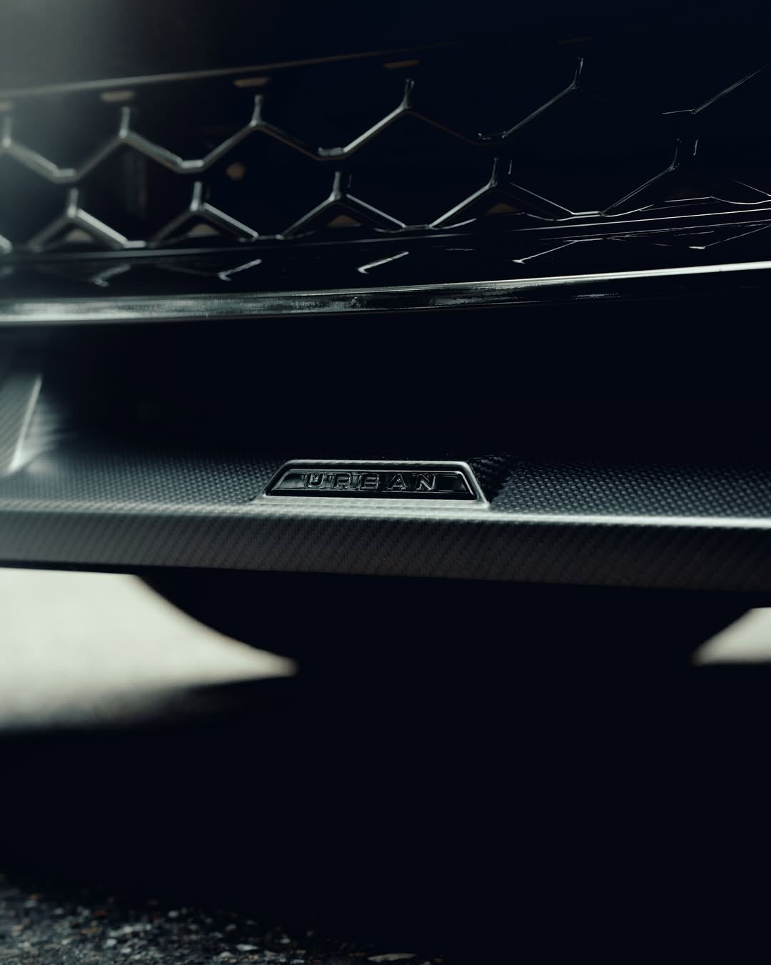 Audi RSQ8 Facelift Carbon Kit