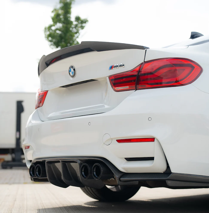 BMW M3/M4 F8x Carbon Difusor V-Style - CT Design
