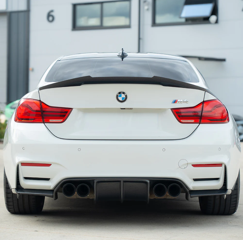 BMW M3/M4 F8x Carbon Difusor V-Style - CT Design
