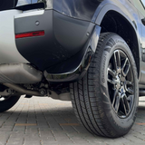 Land Rover Defender Kotschutzlappen schwarzglanz