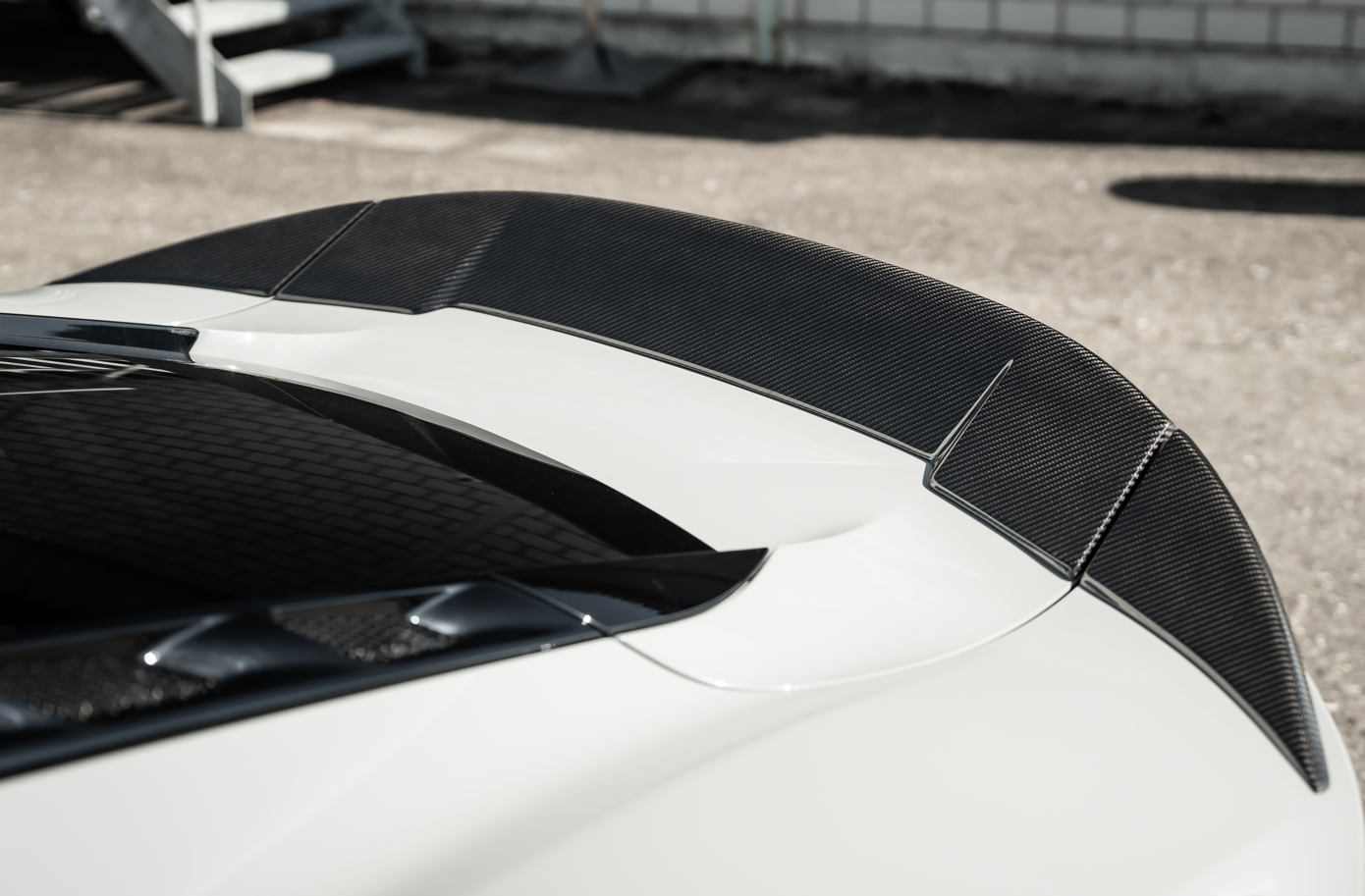 Lotus Emira Carbon Kit | DTC Gutachten