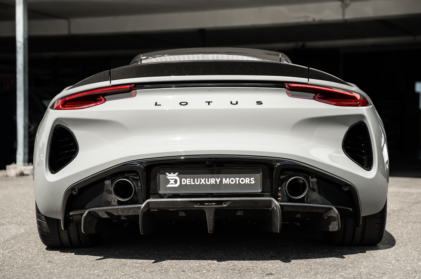 Lotus Emira Carbon Heckdiffusor - CT Design