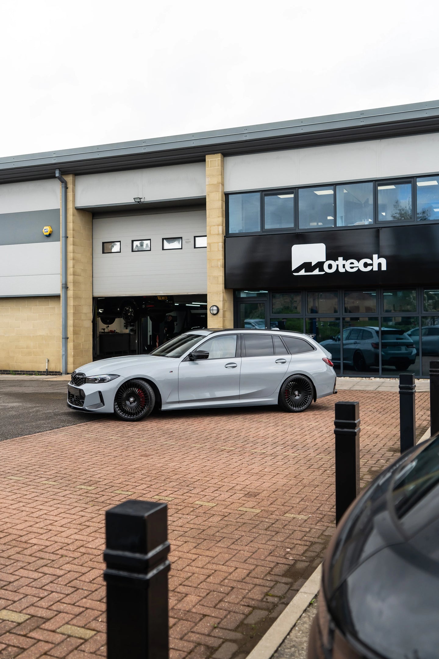 BMW 3er G20/G21  M-W5 20" - Gloss black Felgen