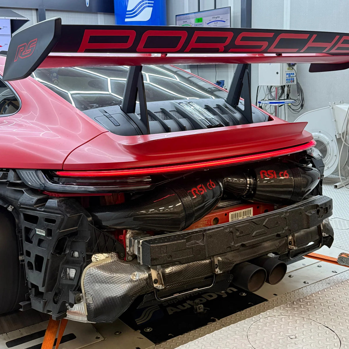 Porsche 992 GT3 RS Carbon Intake - RsiC6