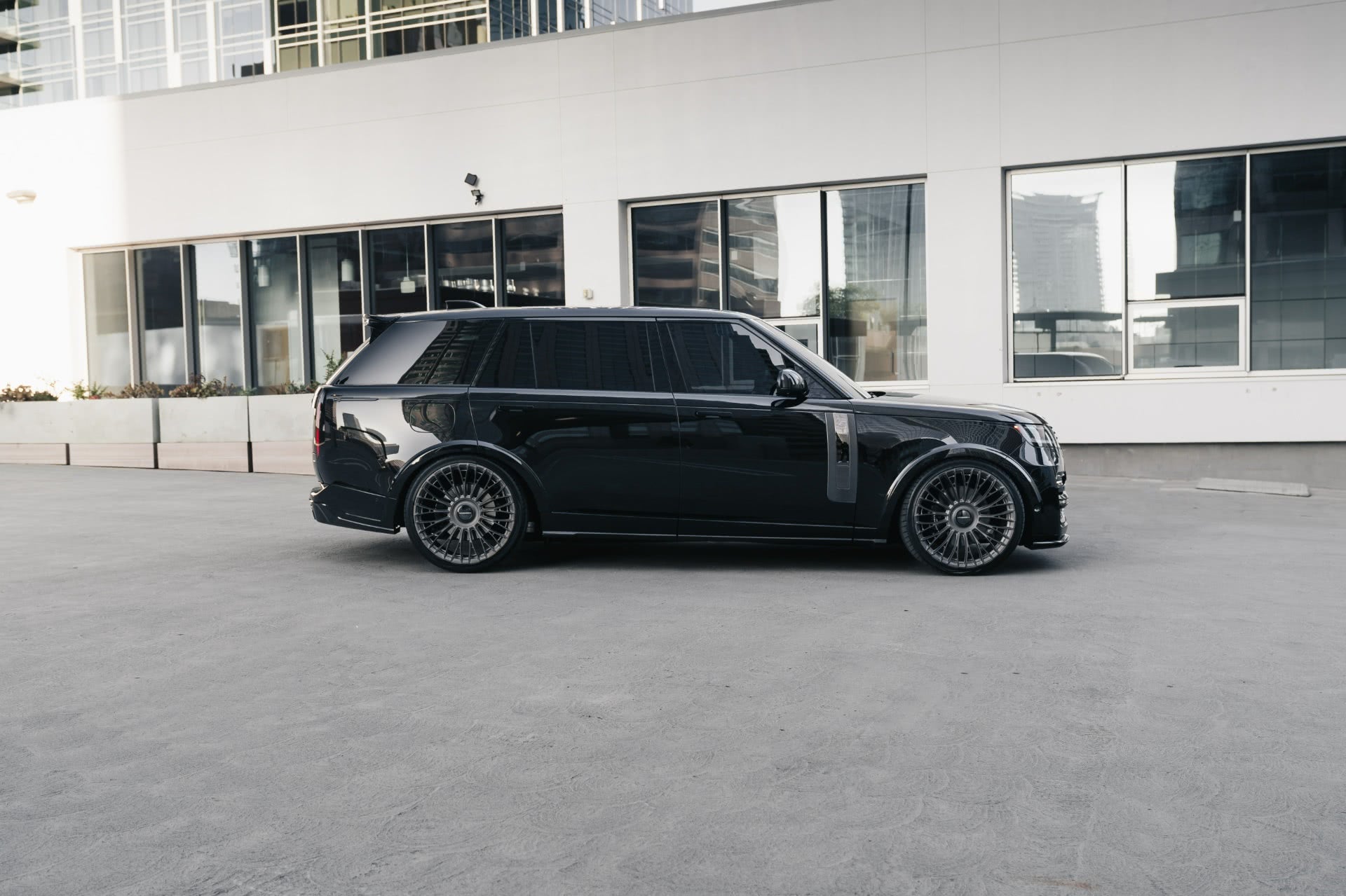 URBAN Widebody Package with Wheels | Range Rover L460 (8939647271203)