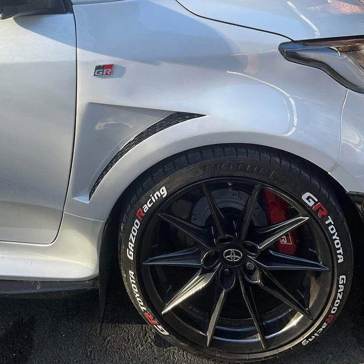 Vordere Kotflügel mit Lüftungsöffnungen aus Carbonfaser – Toyota GR Yaris mk1 & mk2
