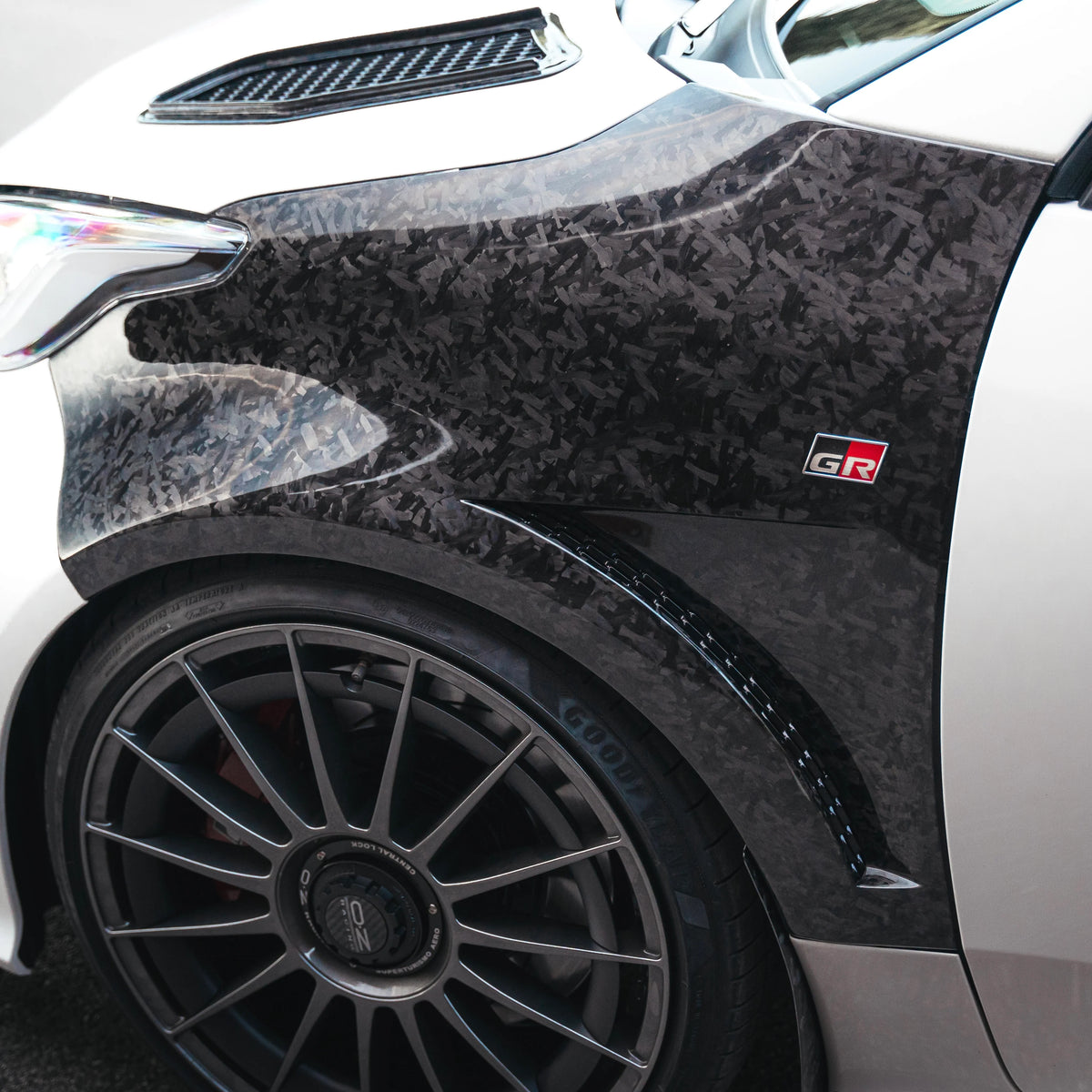 Toyota GR Yaris Kotflügel - Forged Carbon RSI