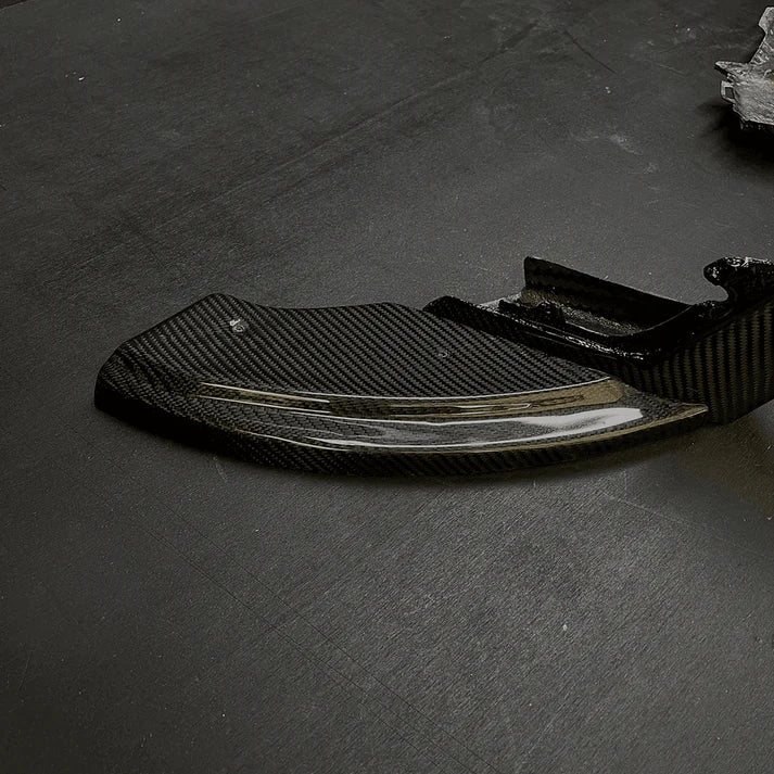 Side Splitter aus Carbon – Audi TT RS Pre-Facelift 8S